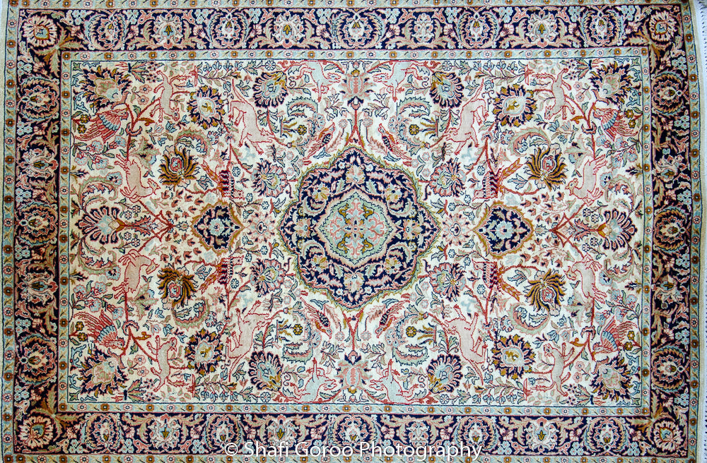 Regular silk carpet, size: 4 feet by 6 feet