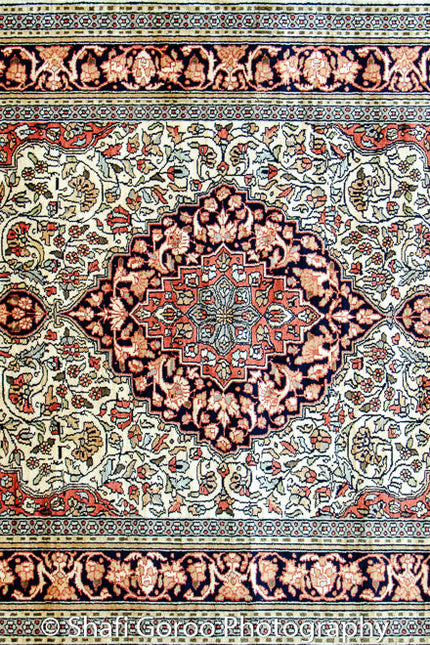 Regular silk carpet, size: 4 feet by 6 feet