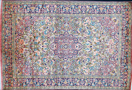 Regular silk carpet, size: 4 feet by 6 feet