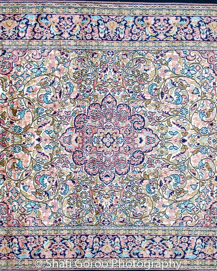 Regular silk carpet, size: 4 feet by 6 feet