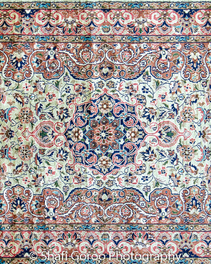 High knot silk on silk, size 3' x 5'