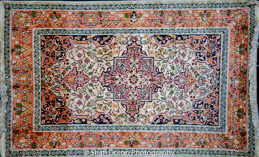 Regular silk carpet, size: 2 feet 6 inches by 4 feet
