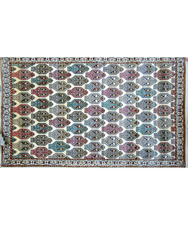 Regular silk carpet, size: 2 feet 6 inches by 4 feet