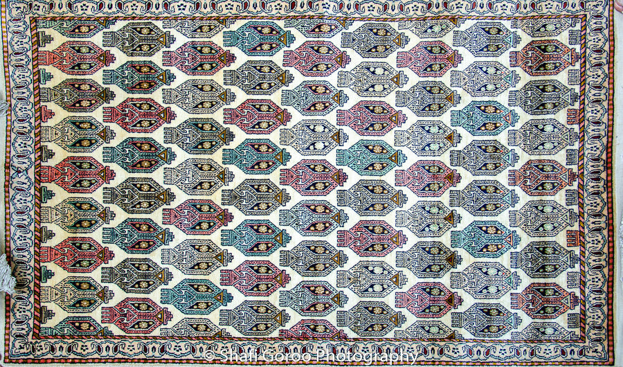 Regular silk carpet, size: 2 feet 6 inches by 4 feet