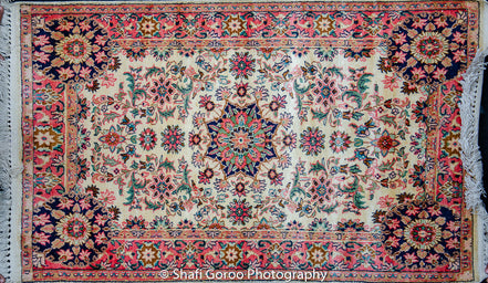 Regular silk carpet, size: 2 feet 6 inches by 4 feet