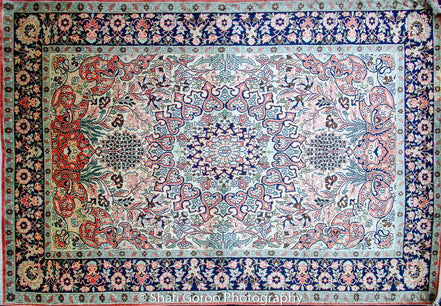 Regular silk carpet, size: 4 feet by 6 feet