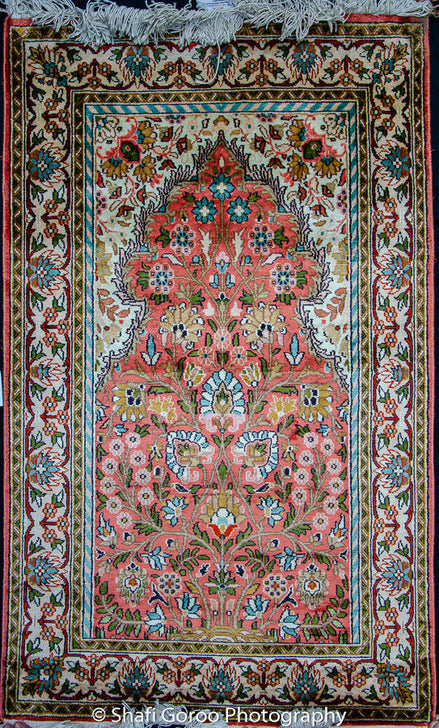 Regular silk carpet, size: 2 feet 6 inches by 4 feet