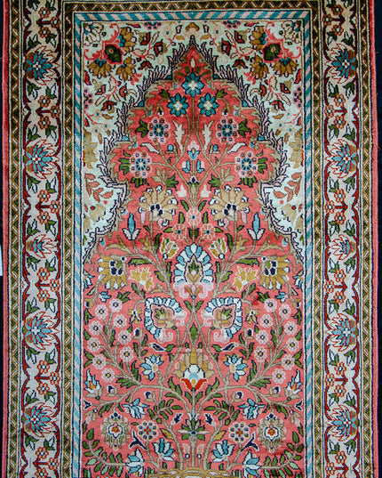 Regular silk carpet, size: 2 feet 6 inches by 4 feet