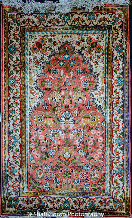 Regular silk carpet, size: 2 feet 6 inches by 4 feet