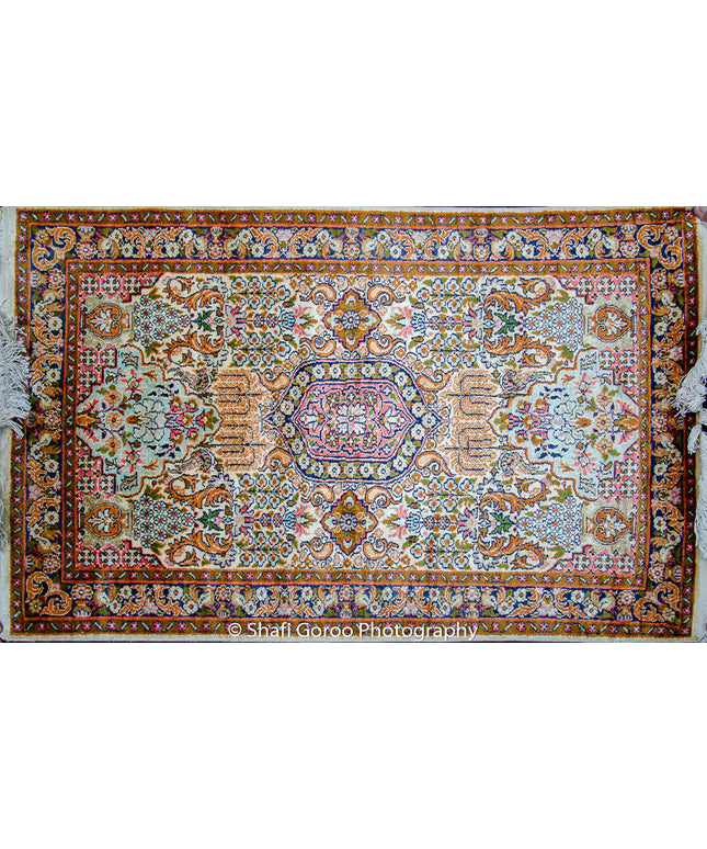 Regular silk carpet, size: 2 feet 6 inches by 4 feet