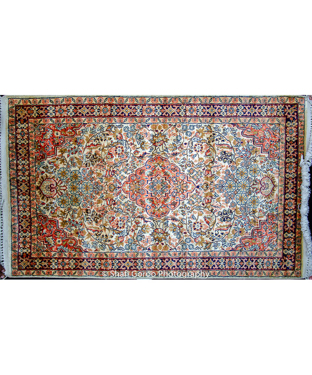 Regular silk carpet, size: 2 feet 6 inches by 4 feet