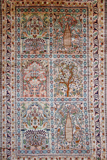 Regular silk carpet, size: 2 feet 6 inches by 4 feet