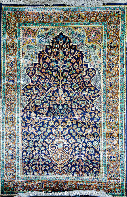 Regular silk carpet, size: 2 feet 6 inches by 4 feet