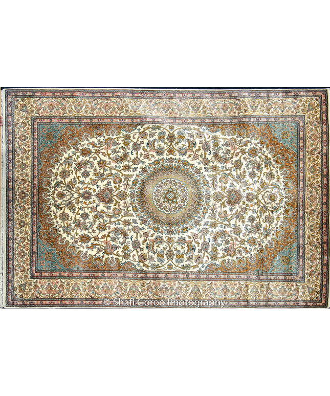 High knot silk on silk, size 4'x6'