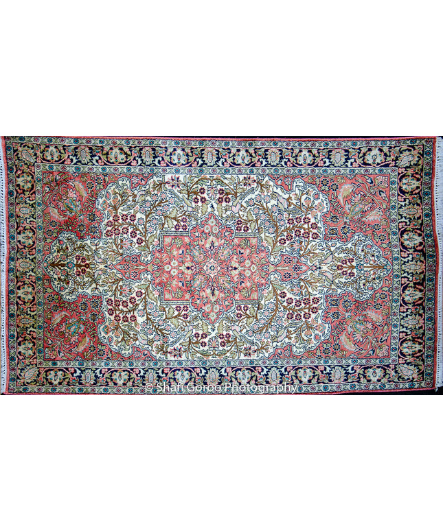 Regular silk carpet, size: 3 feet by 5 feet