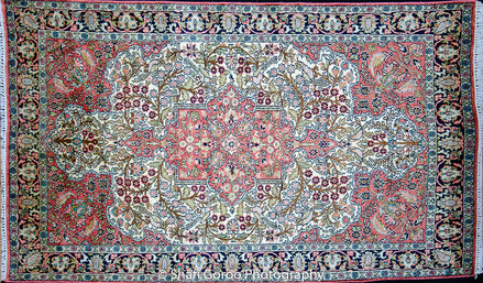 Regular silk carpet, size: 3 feet by 5 feet