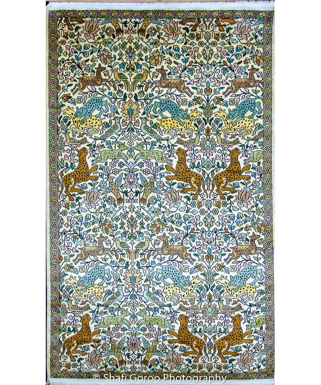 Regular silk carpet, size: 3 feet by 5 feet