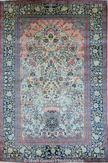 Regular silk carpet, size: 4 feet by 6 feet