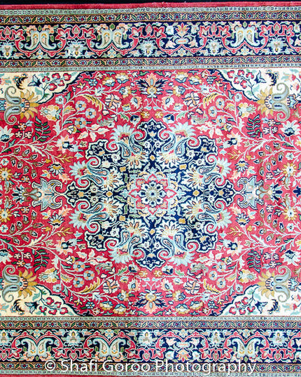 Regular silk carpet, size: 4 feet by 6 feet