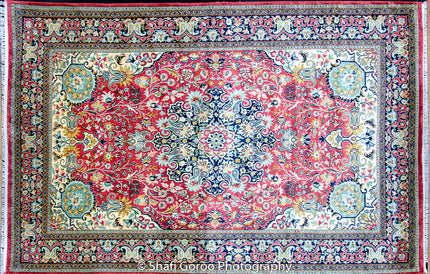 Regular silk carpet, size: 4 feet by 6 feet