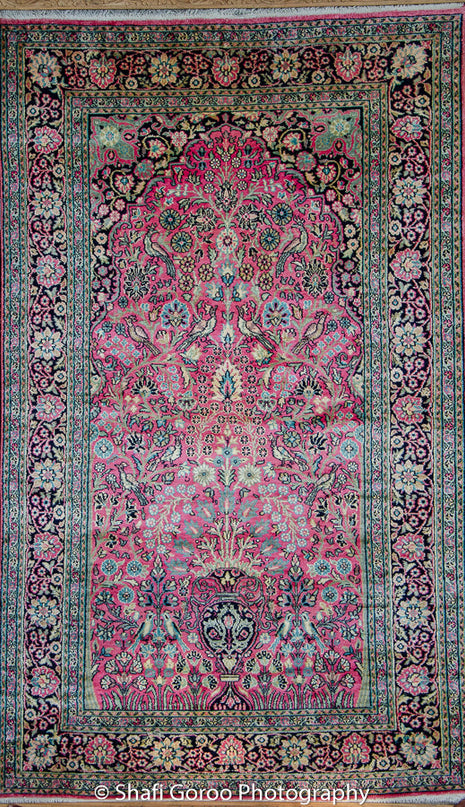 Regular silk carpet, size: 3 feet by 5 feet