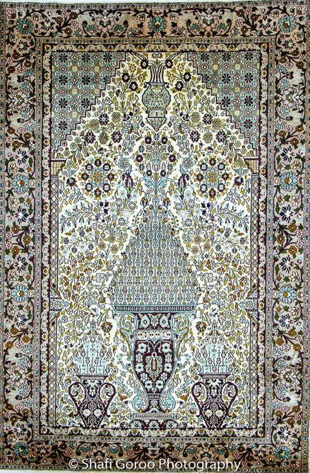 Regular silk carpet, size: 4 feet by 6 feet