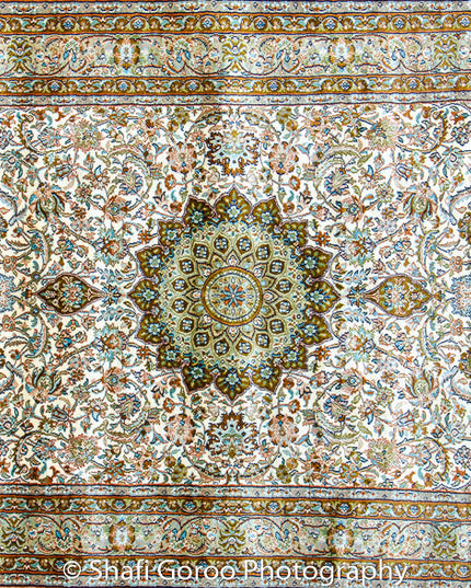 High knot silk on silk, size 3' x 5'