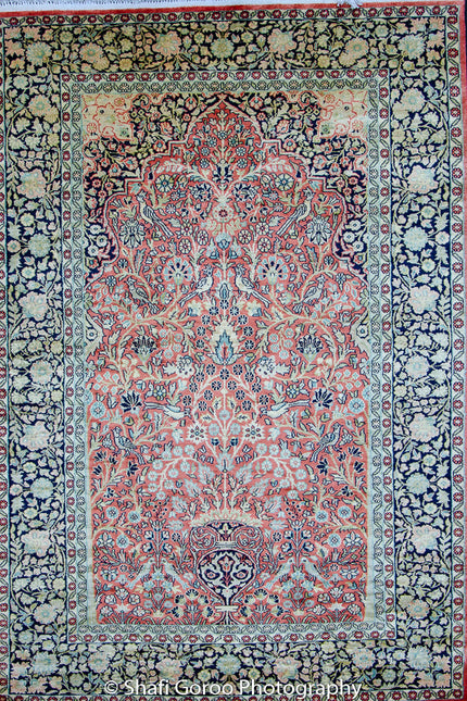 Regular silk carpet, size: 4 feet by 6 feet