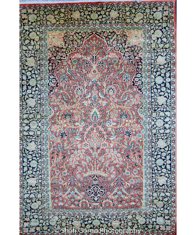 Regular silk carpet, size: 4 feet by 6 feet
