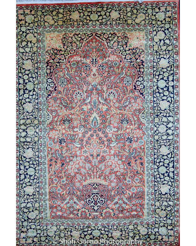Regular silk carpet, size: 4 feet by 6 feet