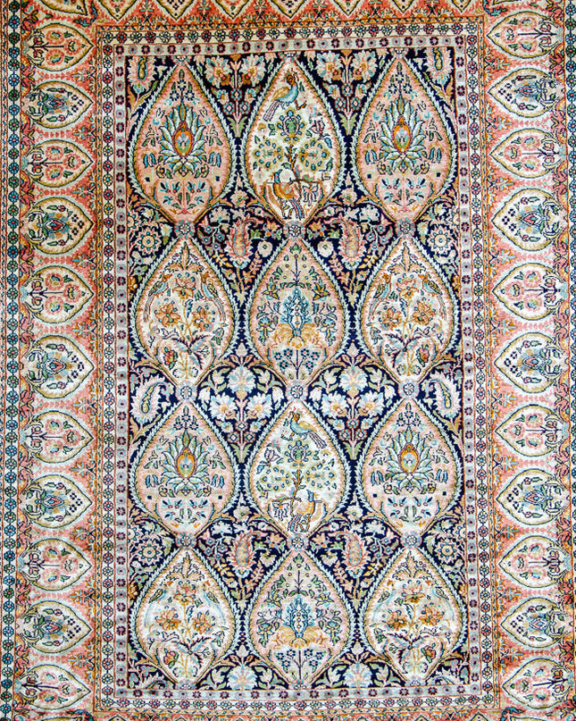 Regular silk carpet, size: 4 feet by 6 feet