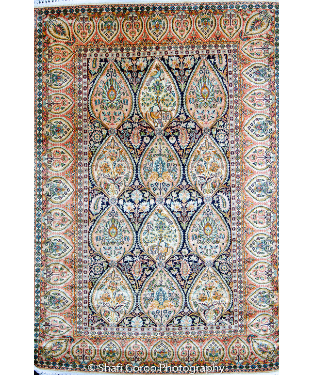 Regular silk carpet, size: 4 feet by 6 feet