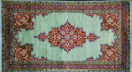 Regular silk carpet, size: 3 feet by 5 feet