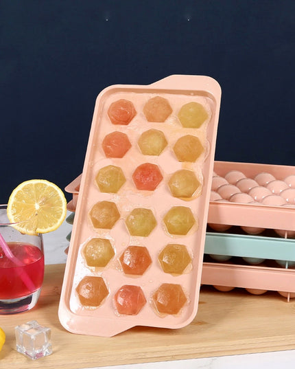Durable Plastic Ice Cube Tray (1 Pc)