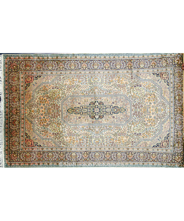 High knot silk on silk, size 4'x6'