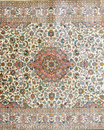 High knot silk on silk, size 4'x6'