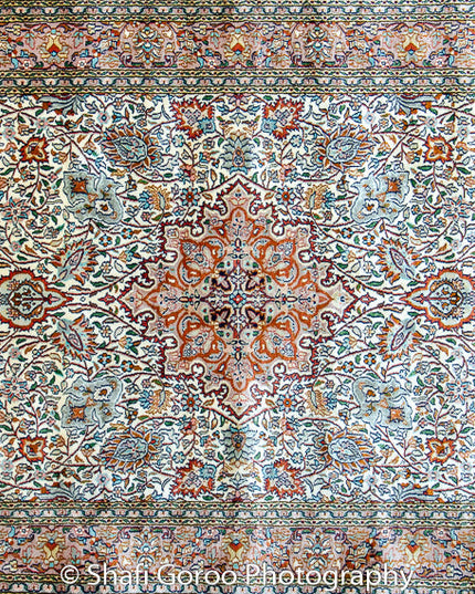 High knot silk on silk, size 3' x 5'