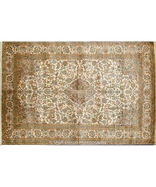 High knot silk on silk, size 4'x6'