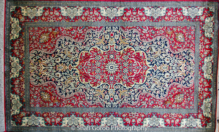 High knot silk on silk, size 2.5' x 4'