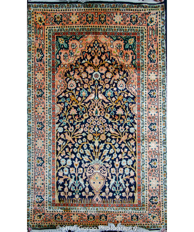 Regular silk carpet, size: 2 feet 6 inches by 4 feet