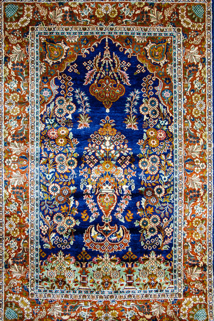 Regular silk carpet, size: 2 feet 6 inches by 4 feet