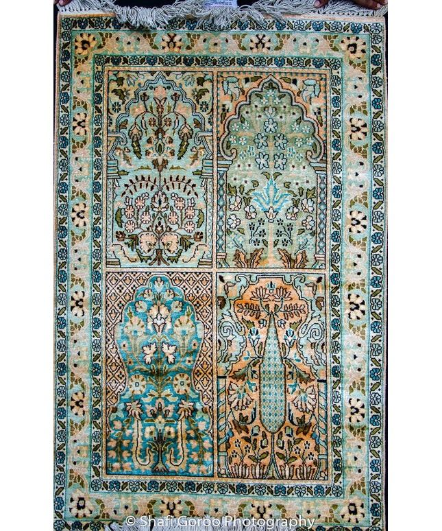Regular silk carpet, size: 2 feet 6 inches by 4 feet