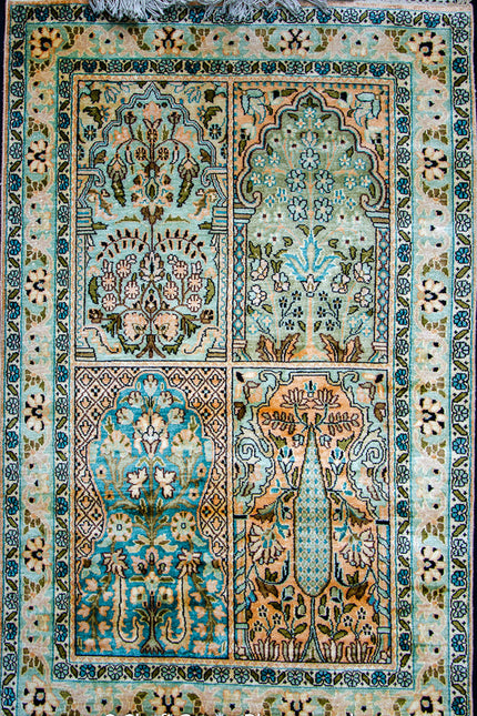 Regular silk carpet, size: 2 feet 6 inches by 4 feet