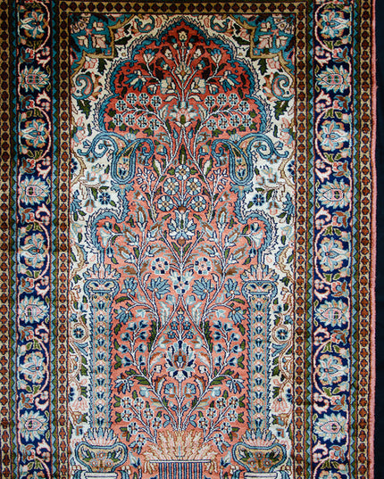 Regular silk carpet, size: 2 feet 6 inches by 4 feet