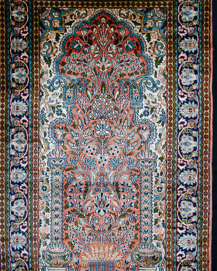 Regular silk carpet, size: 2 feet 6 inches by 4 feet