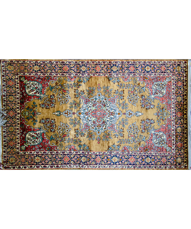 Regular silk carpet, size: 2 feet 6 inches by 4 feet