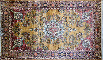 Regular silk carpet, size: 2 feet 6 inches by 4 feet