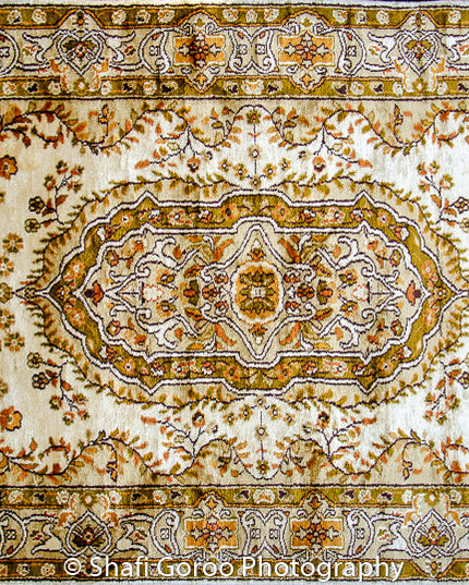 Regular silk carpet, size: 2 feet 6 inches by 4 feet