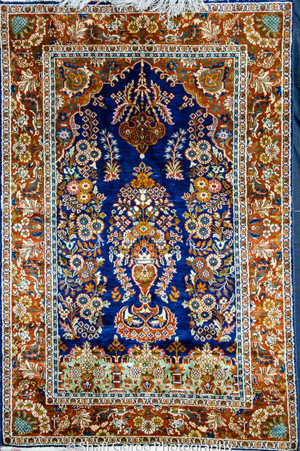 Regular silk carpet, size: 2 feet 6 inches by 4 feet