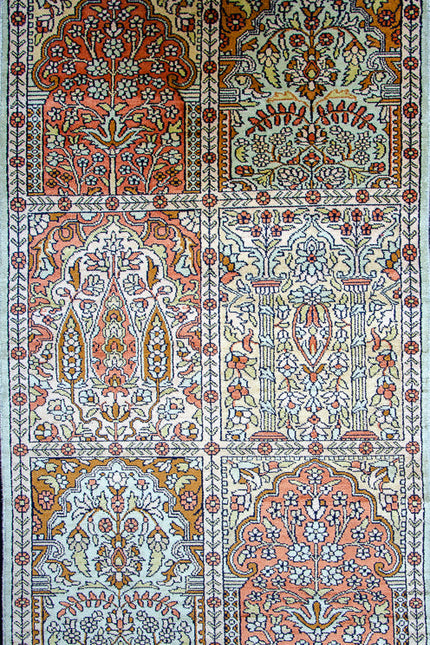 Regular silk carpet, size: 2 feet 6 inches by 4 feet